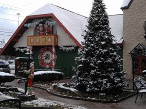 Holidays in Pigeon Forge - Christmas Traditions to Enjoy With the Family