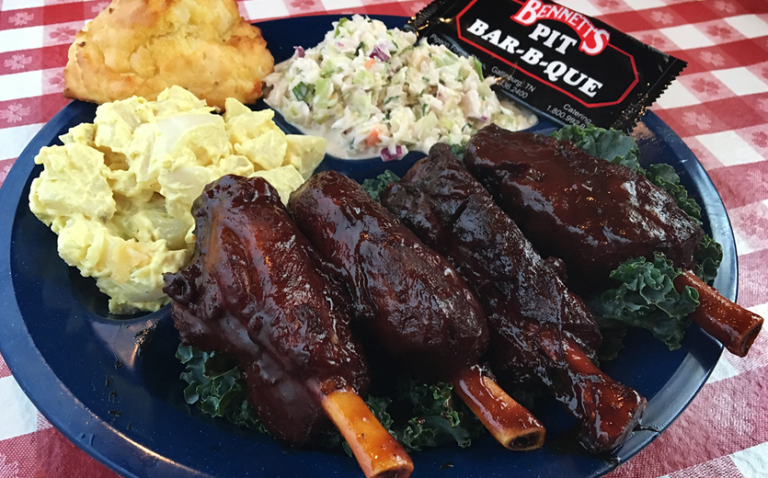 Eat at Bennett's Pit Bar-B-Que in Pigeon Forge, TN