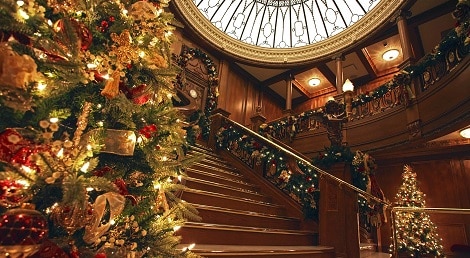 Christmas at the TITANIC Museum in Pigeon Forge, TN