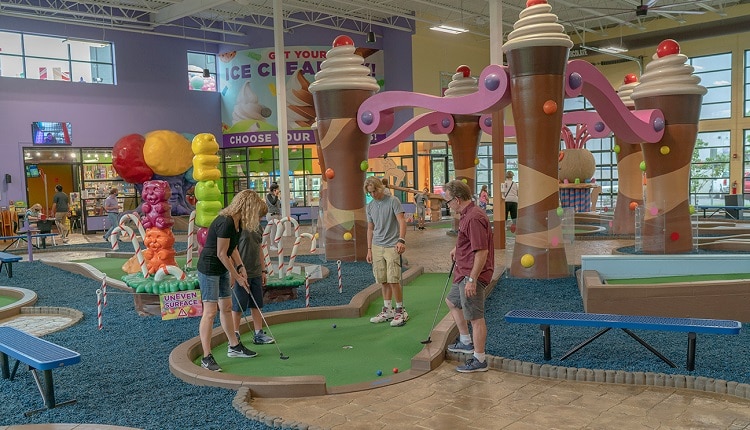 Best Places to Play MiniGolf in Pigeon