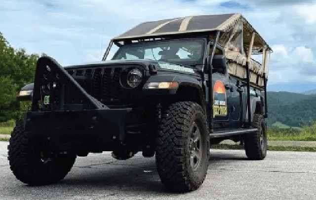 image of jeep from Smoky Mountain Jeep Tours