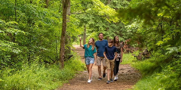 Family hiking along Cades Cove Nature Trail