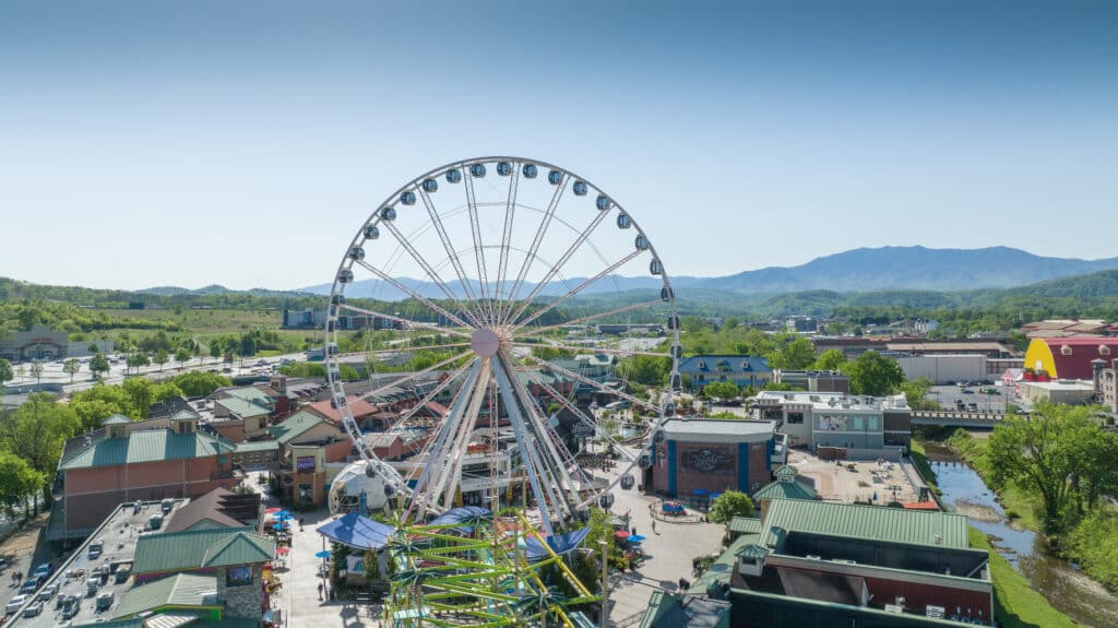 image of the island smoky mountains